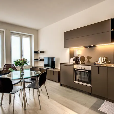 Apartment Suite Santa Sofia *